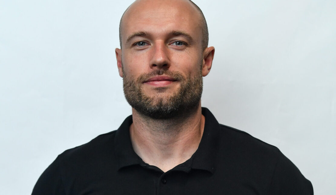 <br />
<b>Warning</b>:  Illegal string offset 'alt' in <b>/home/virtualki/207183/wp-content/themes/zaglebie/single-pilka-players.php</b> on line <b>36</b><br />
h